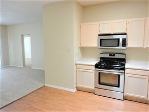 4981 Butte Pl NW in Albuquerque, NM - Foto de edificio - Building Photo