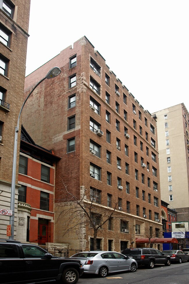 250 W 75th St in New York, NY - Building Photo - Building Photo