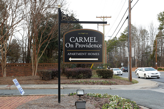 Carmel On Providence in Charlotte, NC - Foto de edificio - Building Photo