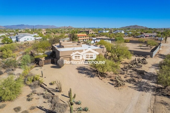 6128 E Duane Ln in Cave Creek, AZ - Building Photo - Building Photo