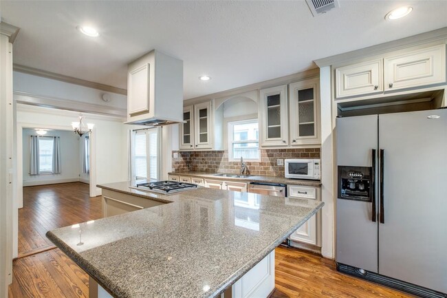 621 Aurora St in Houston, TX - Building Photo - Building Photo