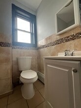 90 E 25th St, Unit 12 in Bayonne, NJ - Building Photo - Building Photo