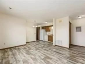 573 Irving Wick Dr E in Heath, OH - Building Photo - Building Photo