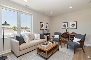 3729 W Belmont Ave in Chicago, IL - Building Photo