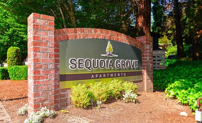 Sequoia Grove Apartments in Bellevue, WA - Building Photo - Building Photo