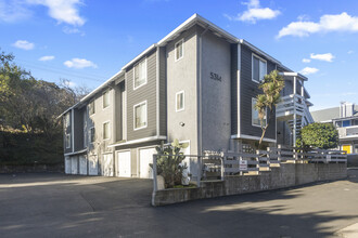 D'Avila Woods Apartments in El Sobrante, CA - Foto de edificio - Building Photo