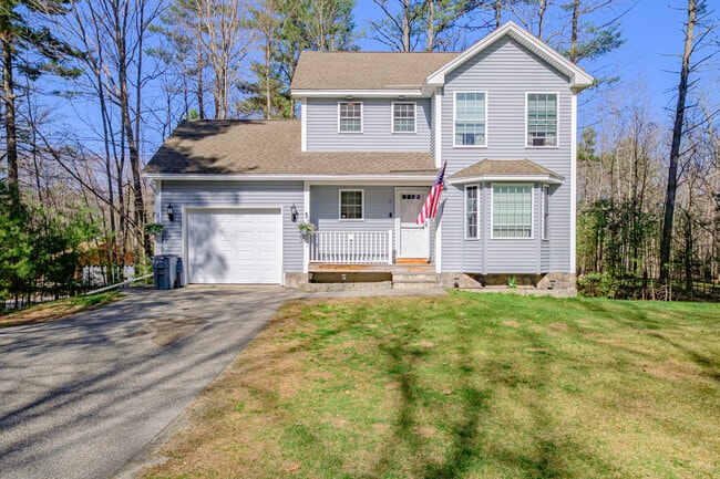 11 Sunny Brook Cir in North Waterboro, ME - Building Photo - Building Photo