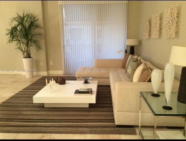 55 Merrick Wy in Miami, FL - Building Photo - Building Photo