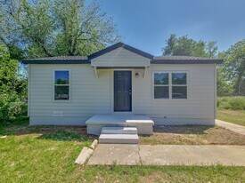 12704 Parker Heights Blvd in Spencer, OK - Building Photo