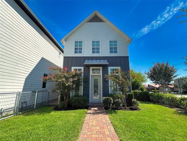 property at 8602 Emnora Ln