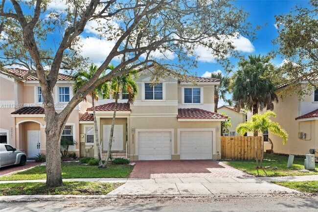 16920 SW 34th St in Miramar, FL - Building Photo - Building Photo