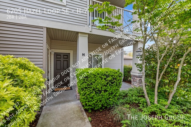 property at 6205 Hazel Loop SE