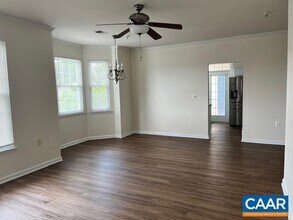 935 Dorchester Pl in Charlottesville, VA - Building Photo - Building Photo