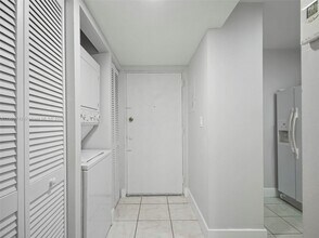 8006 SW 149th Ave in Miami, FL - Building Photo - Building Photo