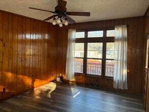 2300 Midvale Ave in Ypsilanti, MI - Building Photo - Building Photo