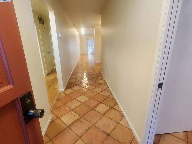 121 Rubicon Cir in Danville, CA - Building Photo - Building Photo