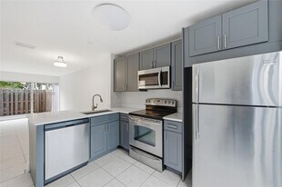 3001 NW 5th Terrace in Pompano Beach, FL - Building Photo