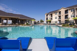 Clear Springs in New Braunfels, TX - Building Photo