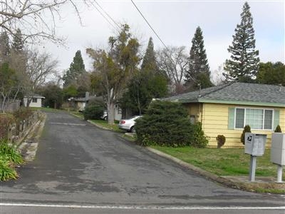 7359 Lincoln Ave in Carmichael, CA - Foto de edificio