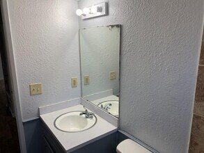 1300 E Madison St in Oklahoma City, OK - Building Photo - Building Photo