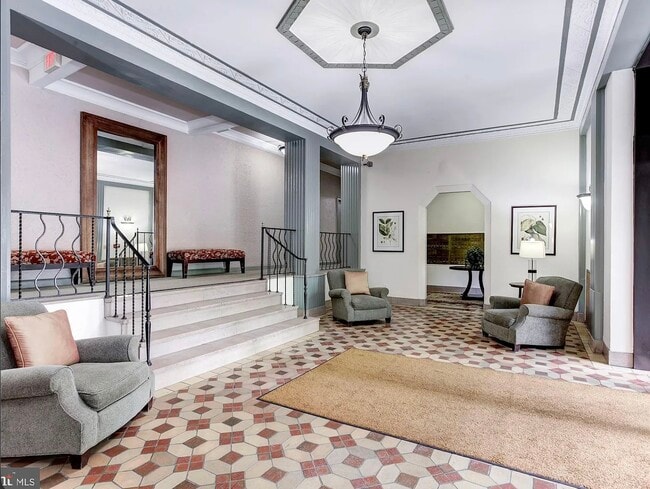 4007 Connecticut Ave NW in Washington, DC - Building Photo - Building Photo