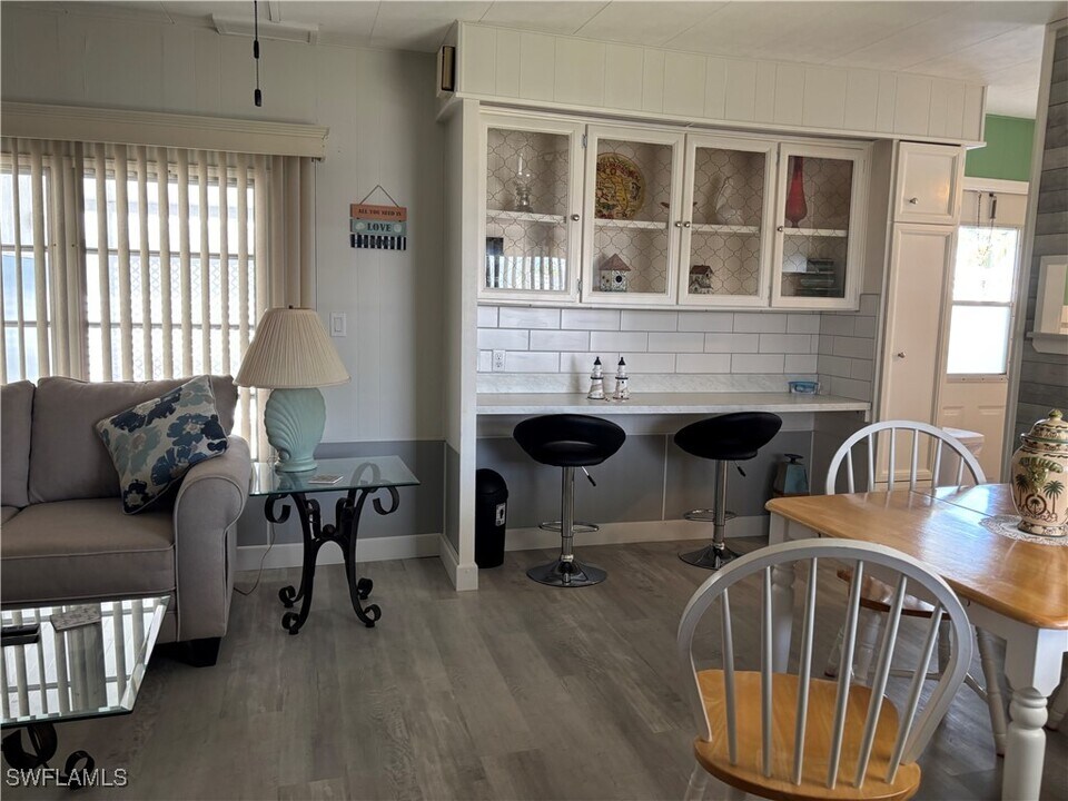 79 Sun Cir in Ft. Myers, FL - Building Photo