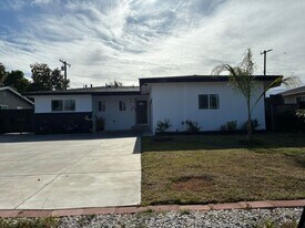 13282 Monroe St in Garden Grove, CA - Building Photo