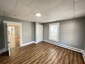 7 Broadway in Suncook, NH - Building Photo - Building Photo