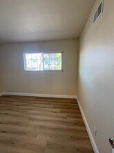 2753 Kline Cir in Las Vegas, NV - Building Photo - Building Photo