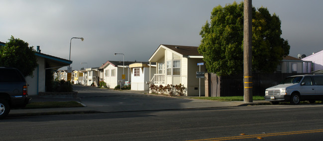 270 Umbarger Rd in San Jose, CA - Building Photo - Building Photo