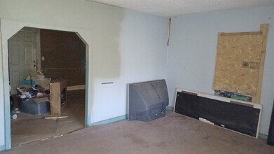 125 N Farmer Ave in Crosbyton, TX - Foto de edificio - Building Photo