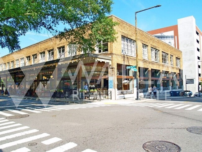 property at 473 Walnut St