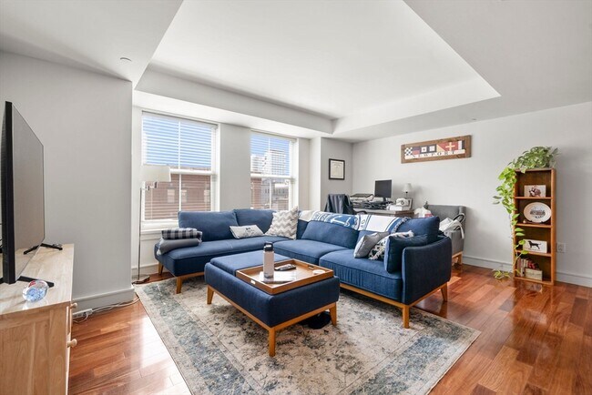 property at 2 Battery Wharf