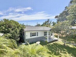 4426 4th Ave N in St. Petersburg, FL - Building Photo - Building Photo