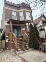 4523 N Keokuk Ave, Unit Garden Unit in Chicago, IL - Building Photo