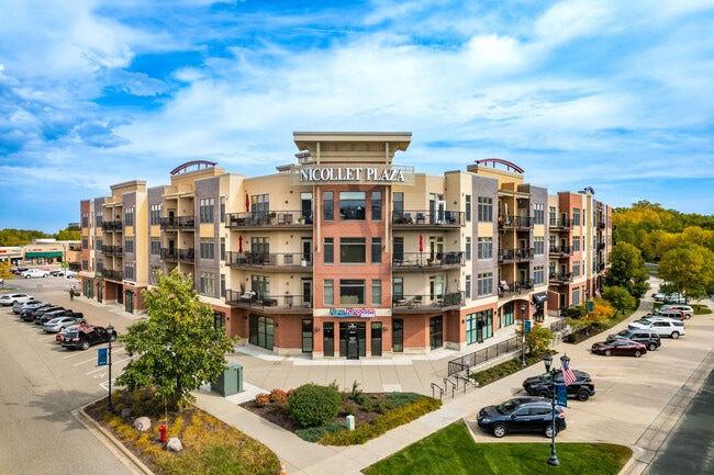 Nicollet Plaza