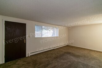 2949 State Farm Rd in Evans, CO - Building Photo - Building Photo