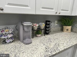 1037 W Baltimore St-Unit -G in Baltimore, MD - Building Photo - Building Photo