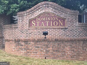 1081 Brittania Rd in Stone Mountain, GA - Building Photo - Building Photo