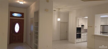 4 E Jasmine Ave in McAllen, TX - Building Photo - Building Photo