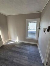 541 5th Ave, Unit 2 in Troy, NY - Building Photo - Building Photo