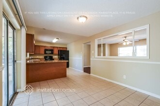 100 Laguna Ct in Sanford, FL - Building Photo - Building Photo