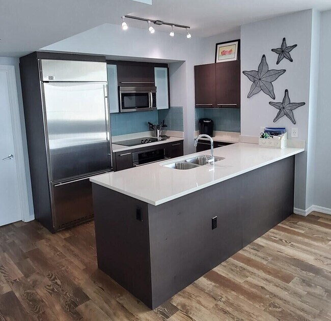 500 Brickell Ave, Unit 3507 in Miami, FL - Building Photo - Building Photo