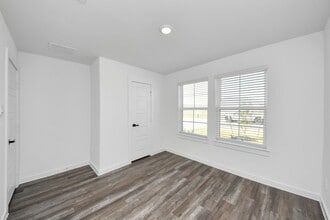 8747 Cedar Elm Pass in Rosharon, TX - Building Photo - Building Photo