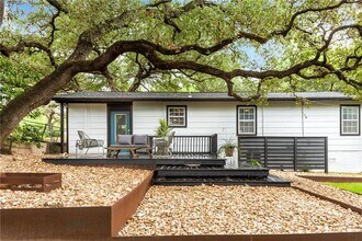 605 Orland Blvd in Austin, TX - Building Photo - Building Photo