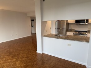 100 Old Palisade Rd in Fort Lee, NJ - Building Photo - Building Photo