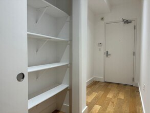 566 S Van Ness Ave in San Francisco, CA - Building Photo - Building Photo