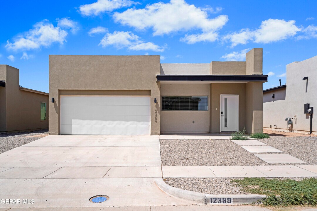 12369 Polo Norte Dr in El Paso, TX - Building Photo