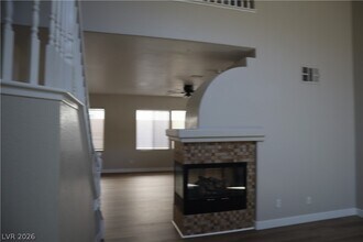 9052 Picket Fence Ave in Las Vegas, NV - Building Photo - Building Photo