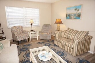4158 Tamiami Trl, Unit P-1 in Port Charlotte, FL - Building Photo - Building Photo